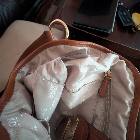 Michael Kors Woven Beige and Brown Shoulder Bag - Picture 8 of 8